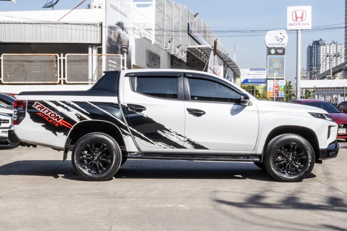 Mitsubishi Triton Doublecab 2.4 Athletes A/T 4WD 2022 *SK2062*